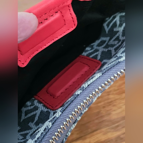 👛 DKNY handbag NWOT - Picture 5 of 8